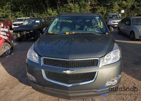 2011 Chevrolet Traverse 1Lt z USA, uszkodzony, nr VIN 1GNKVGED9BJ259072